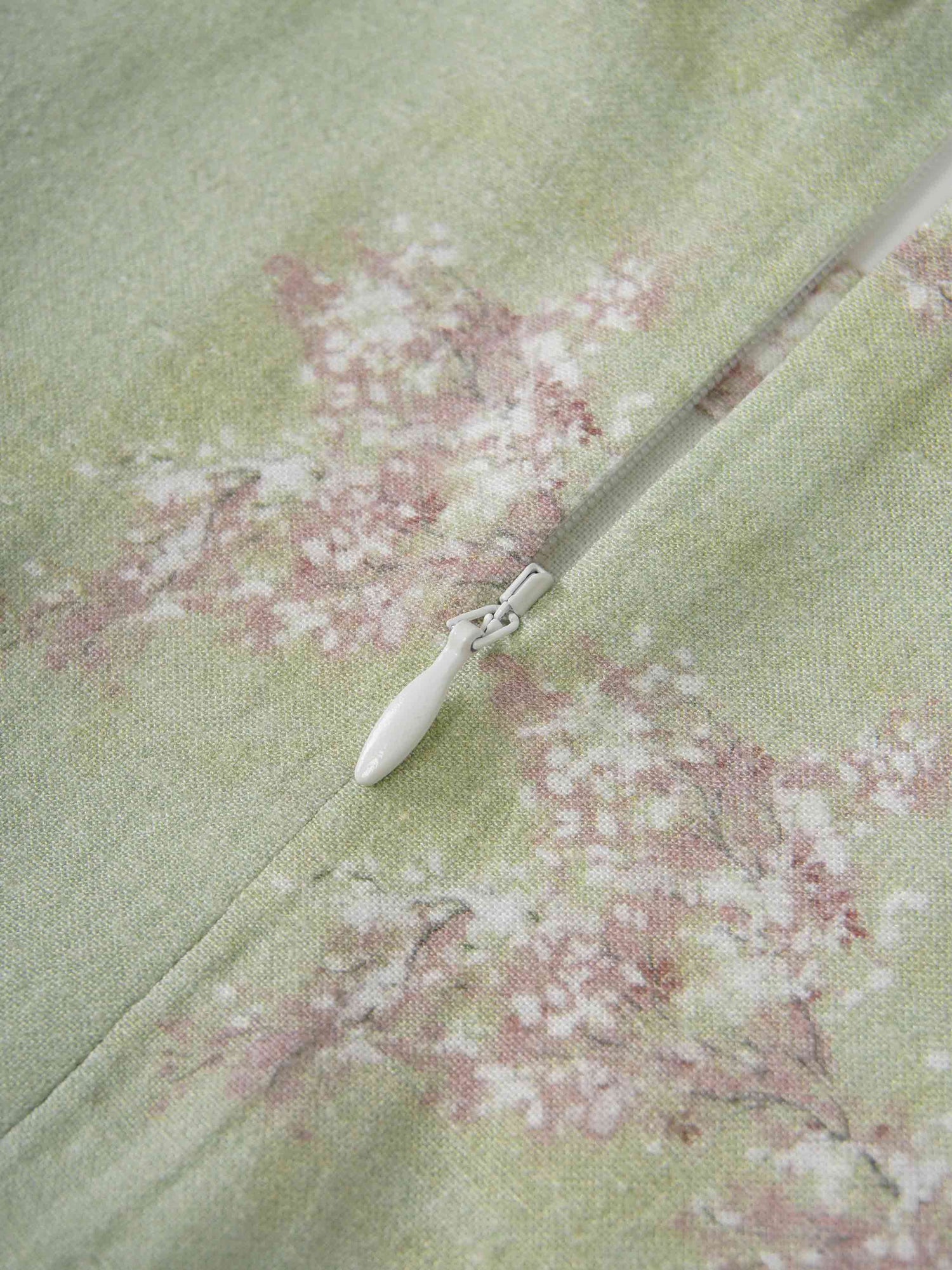 Linen Blend Crop Swing Top-Soft Floral