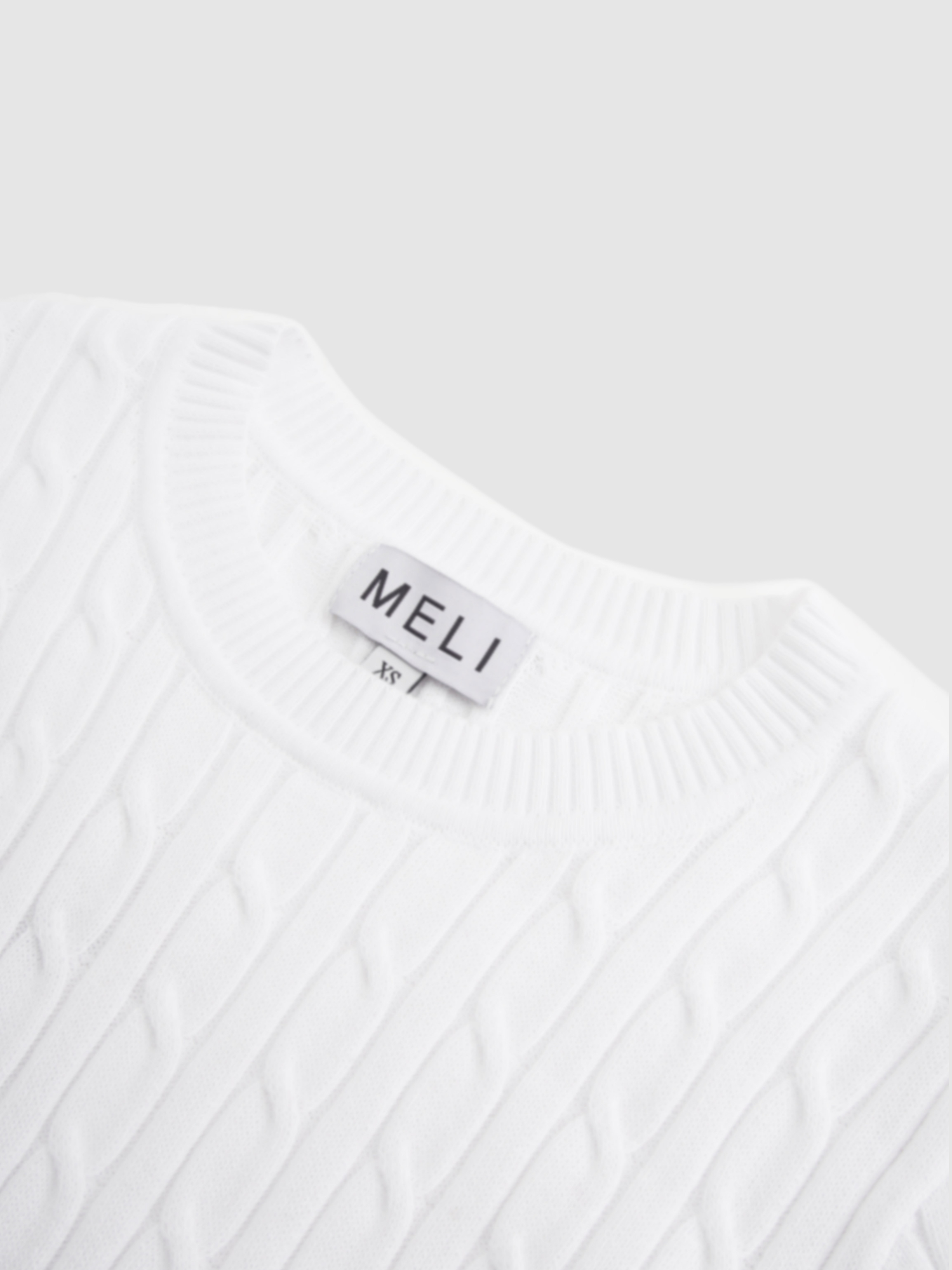 Crew Neck Cable Sweater-White