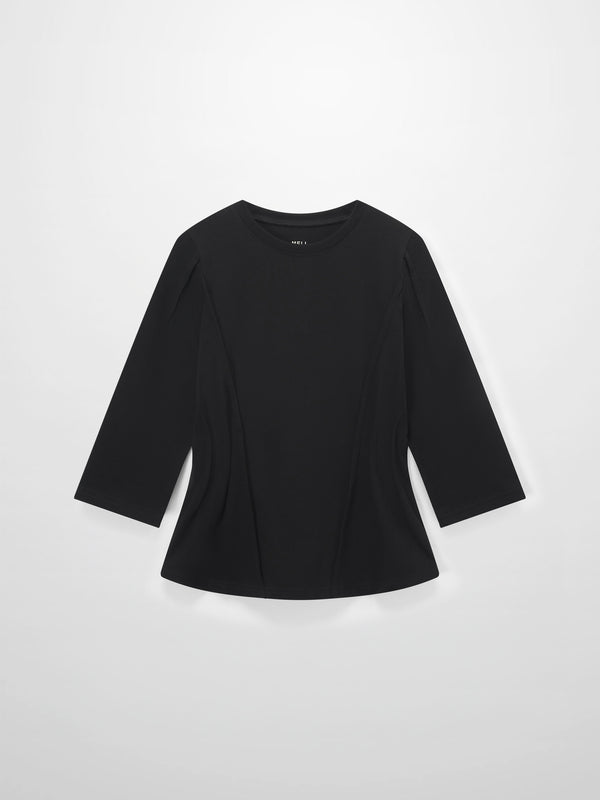 Pleat Seam T-shirt-Black