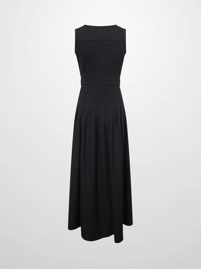 Stitch Down Pleat Jumper-Black