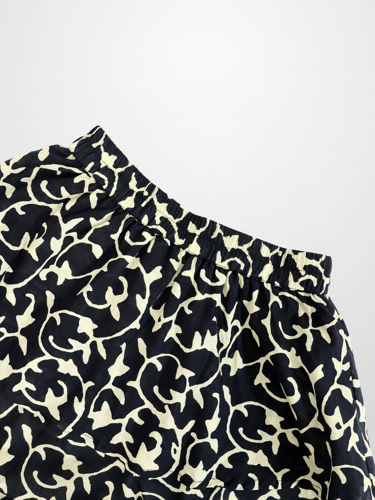 Ruched Top Layered Skirt-Navy Vines