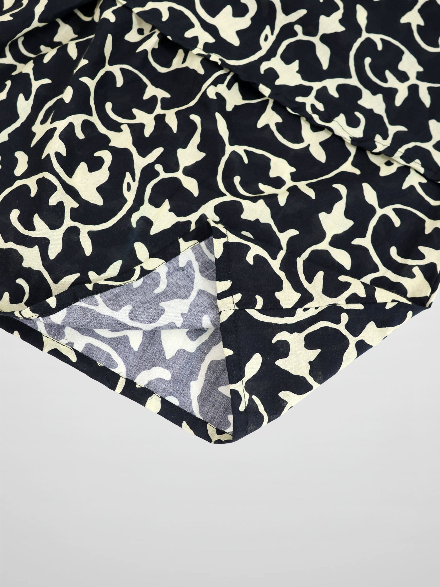 Ruched Top Layered Skirt-Navy Vines