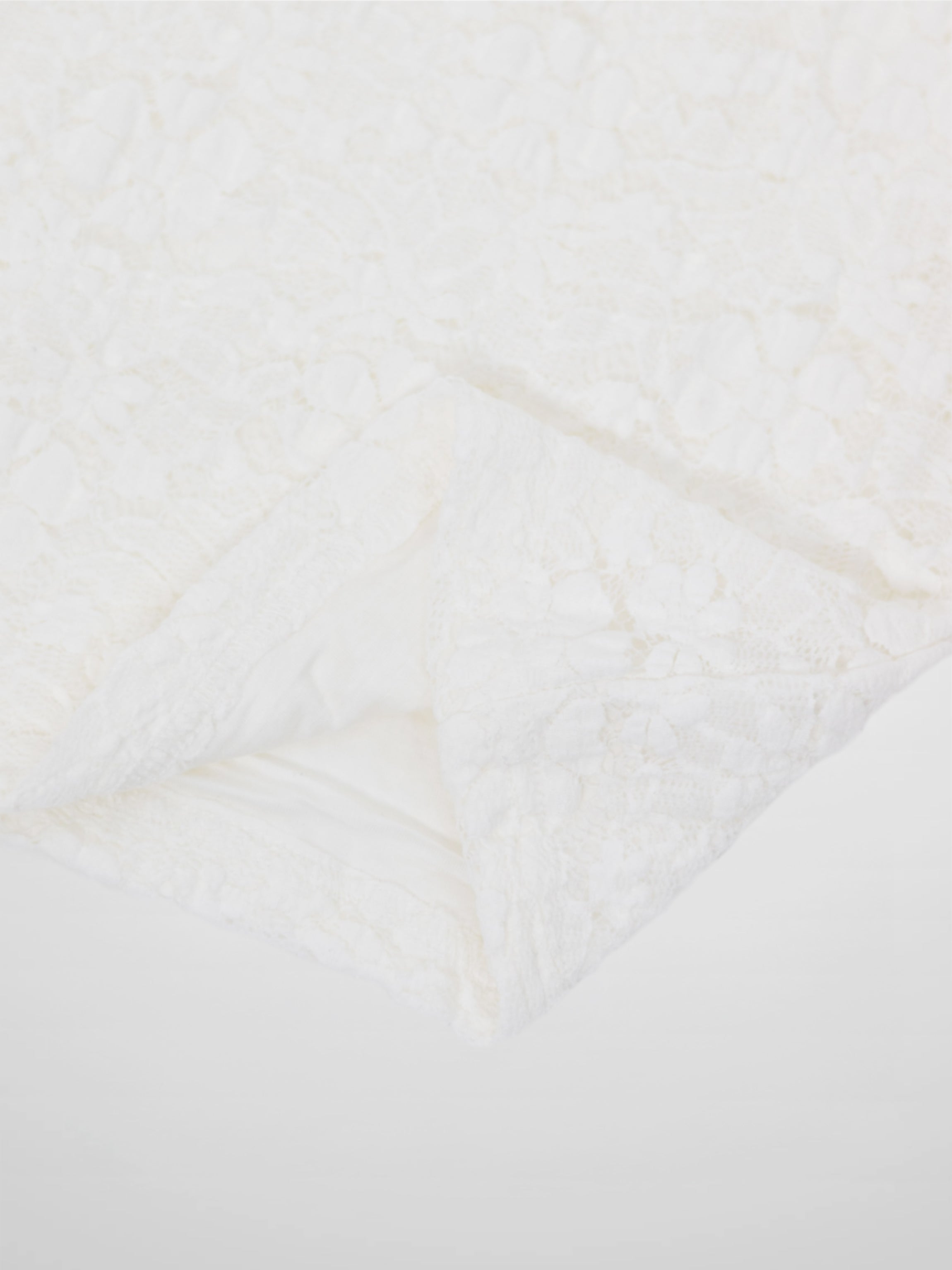 Lace Mock Neck Turtleneck-White
