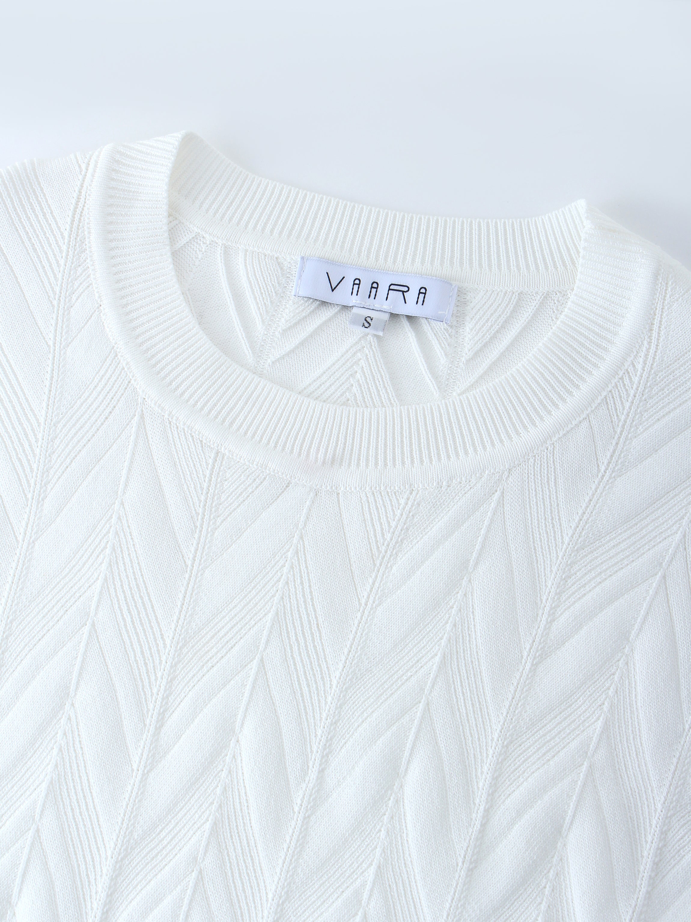 Wave Stripe Sweater-White