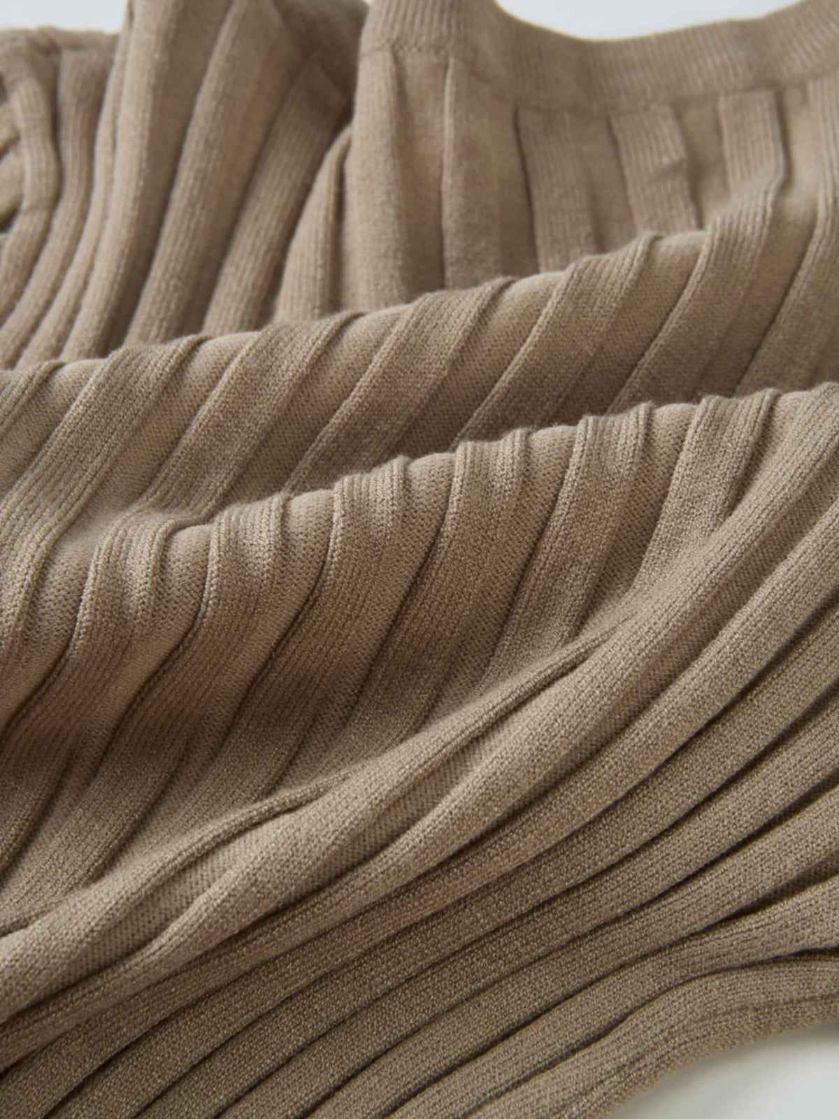 Ribbed Crew Neck Sweater - Warm Taupe