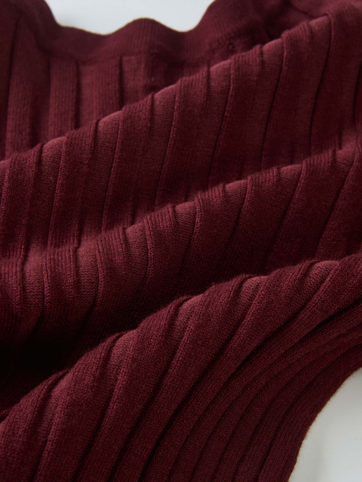 Ribbed Crew Neck Sweater - Burgundy
