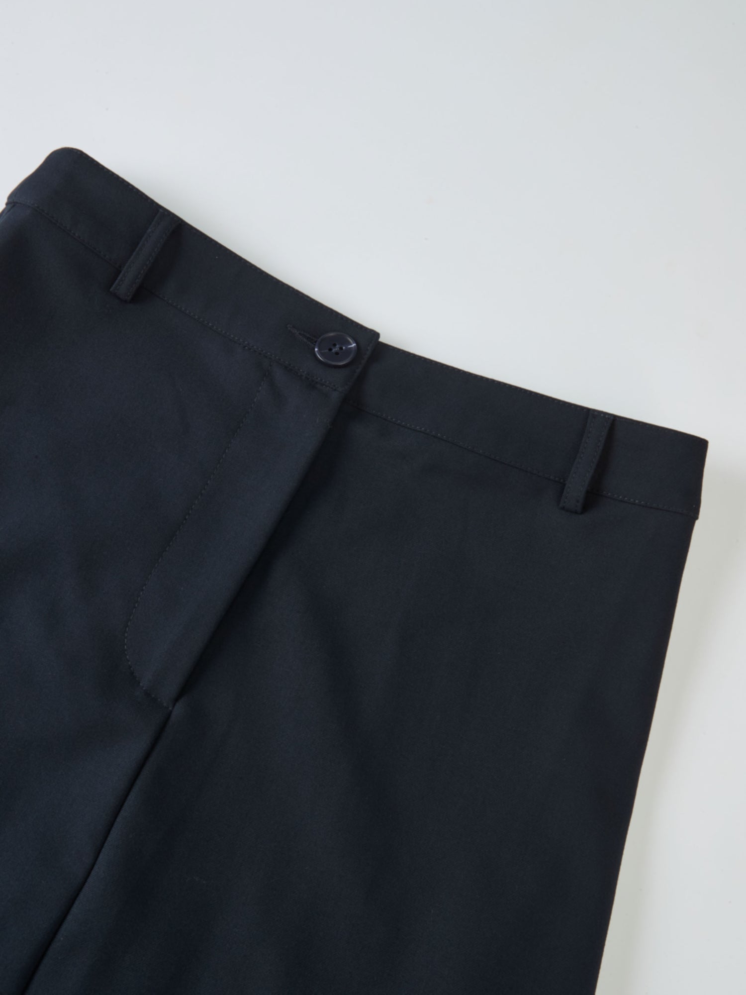 Pleat Back Skirt - Navy