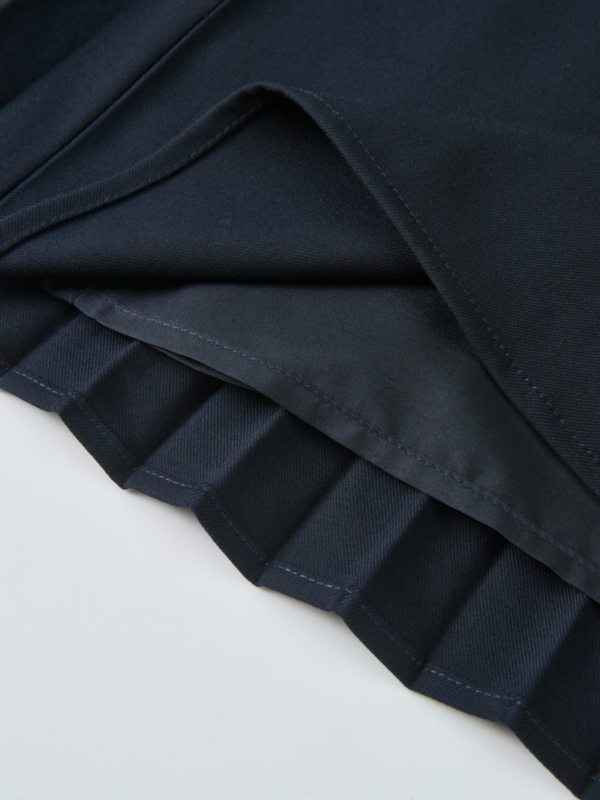 Pleat Back Skirt - Navy