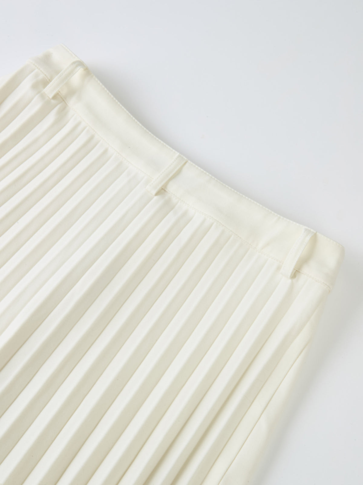 Pleat Back Skirt - Winter White