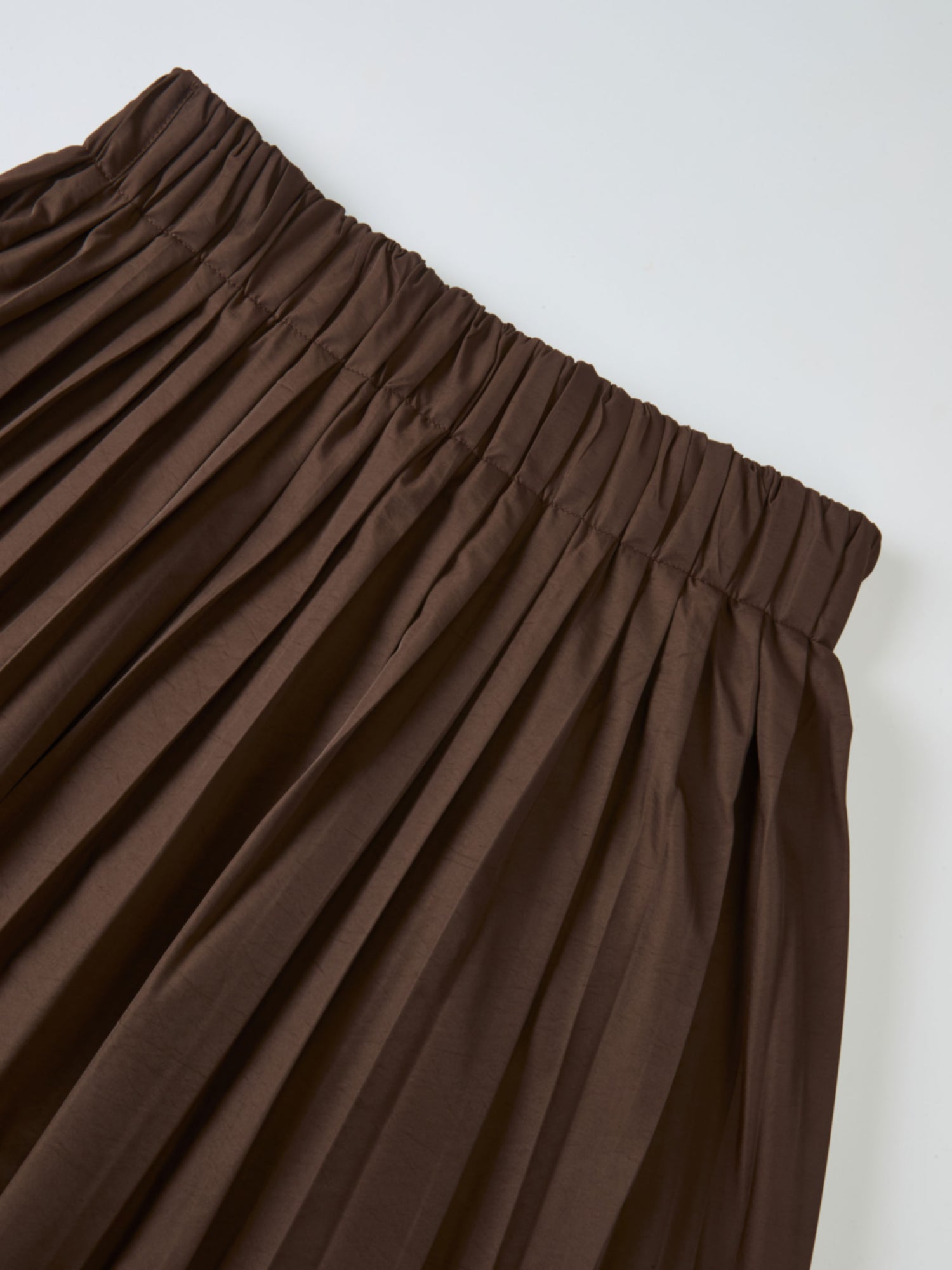 Elastic Waist Taffeta Skirt - Brown