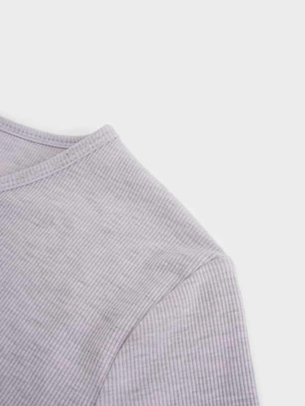 Soft Ribbed High V Tee-Heathered Lavender