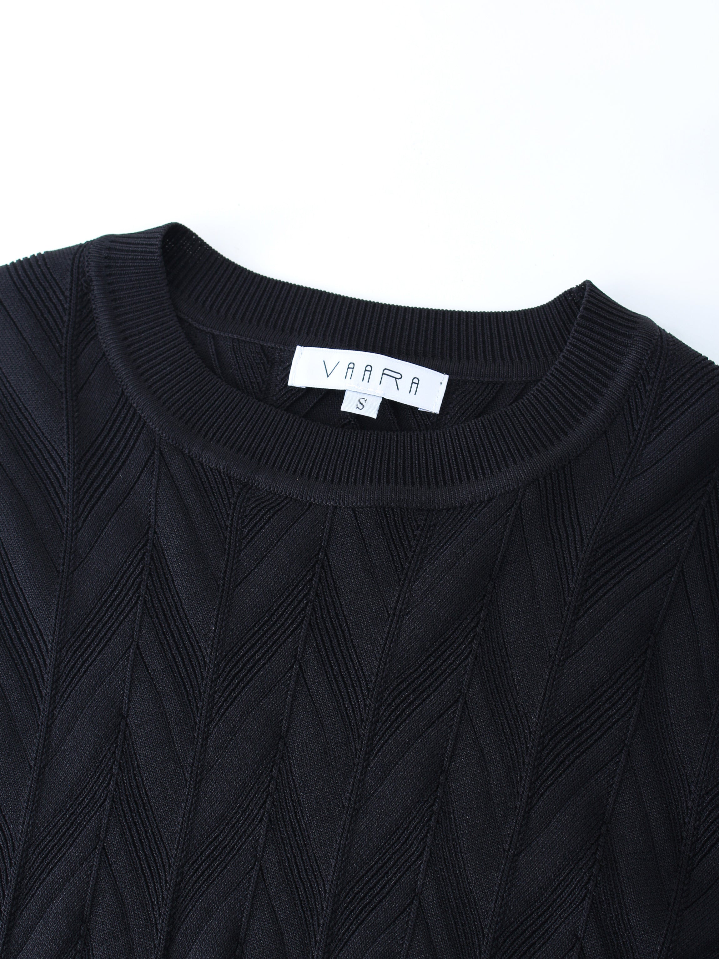 Wave Stripe Sweater-Black