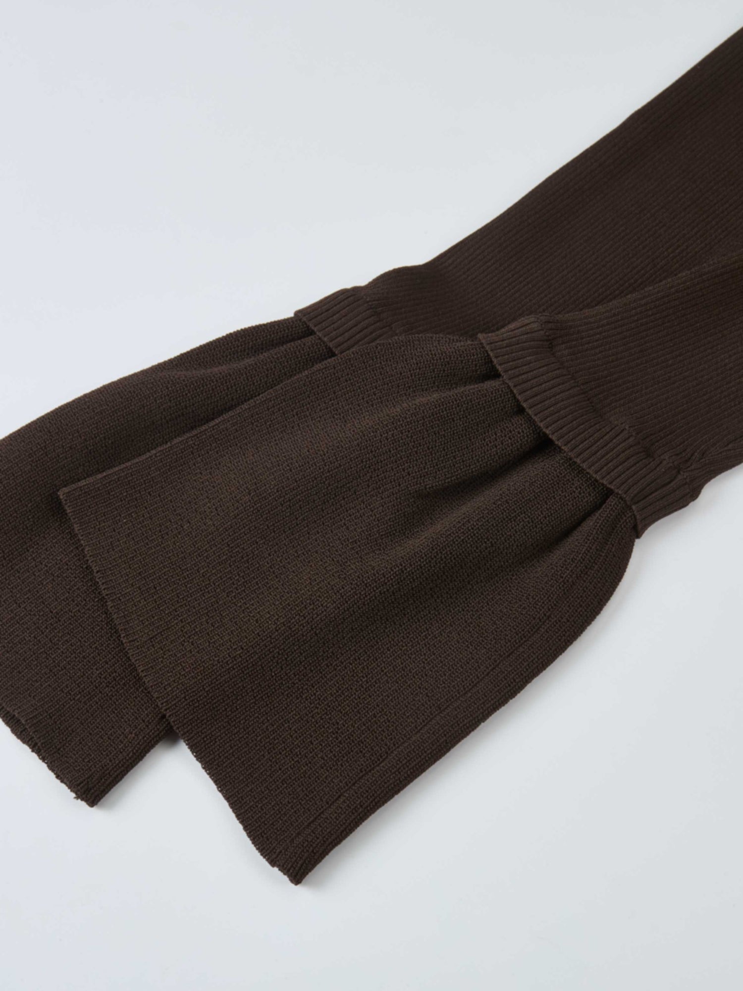 Ruffle Cuff Sweater - Brown