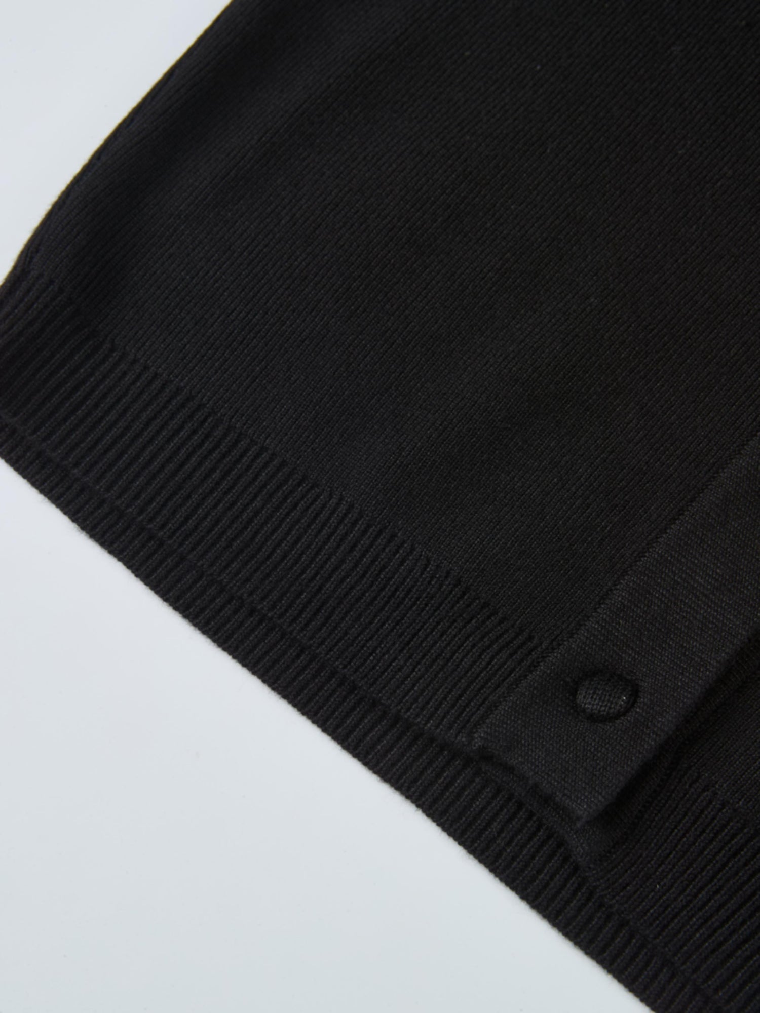 Basic Crew Knit Cardigan 17" - Black