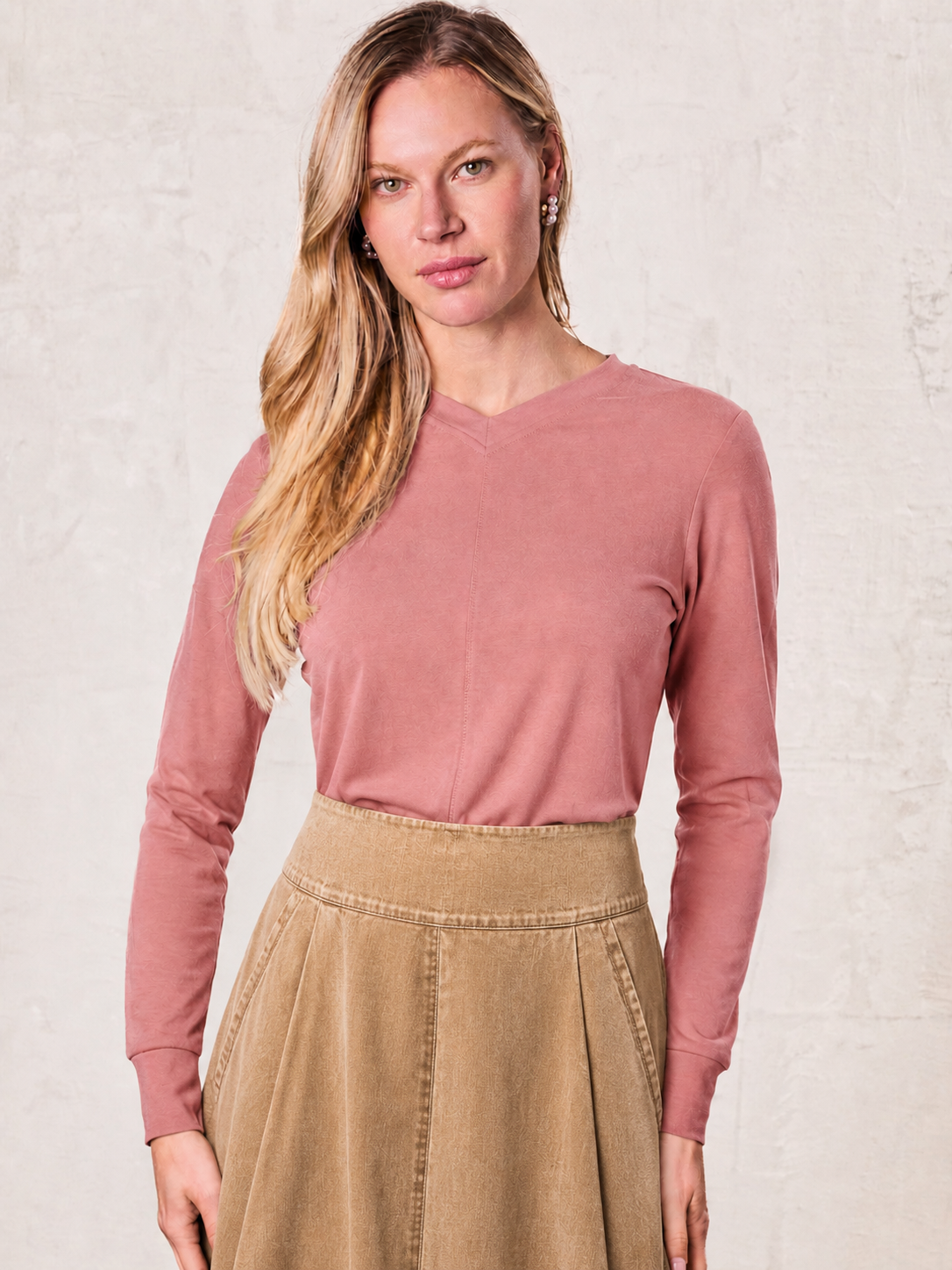 Center Seam High V Tee-Raspberry Pink