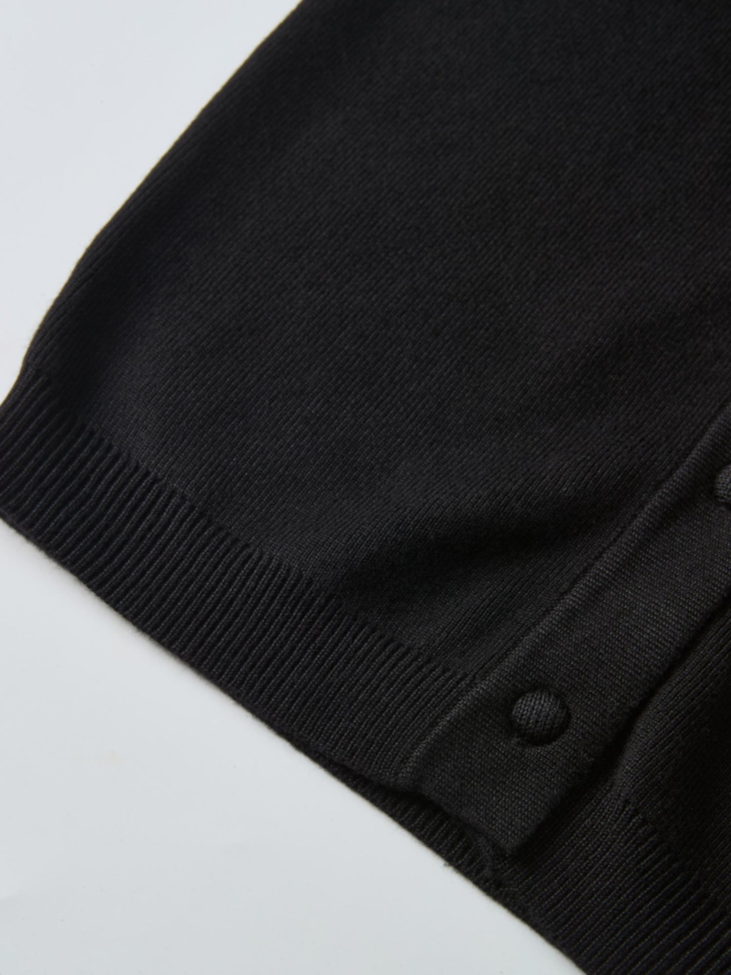 Basic Crew Knit Cardigan 20" - Black
