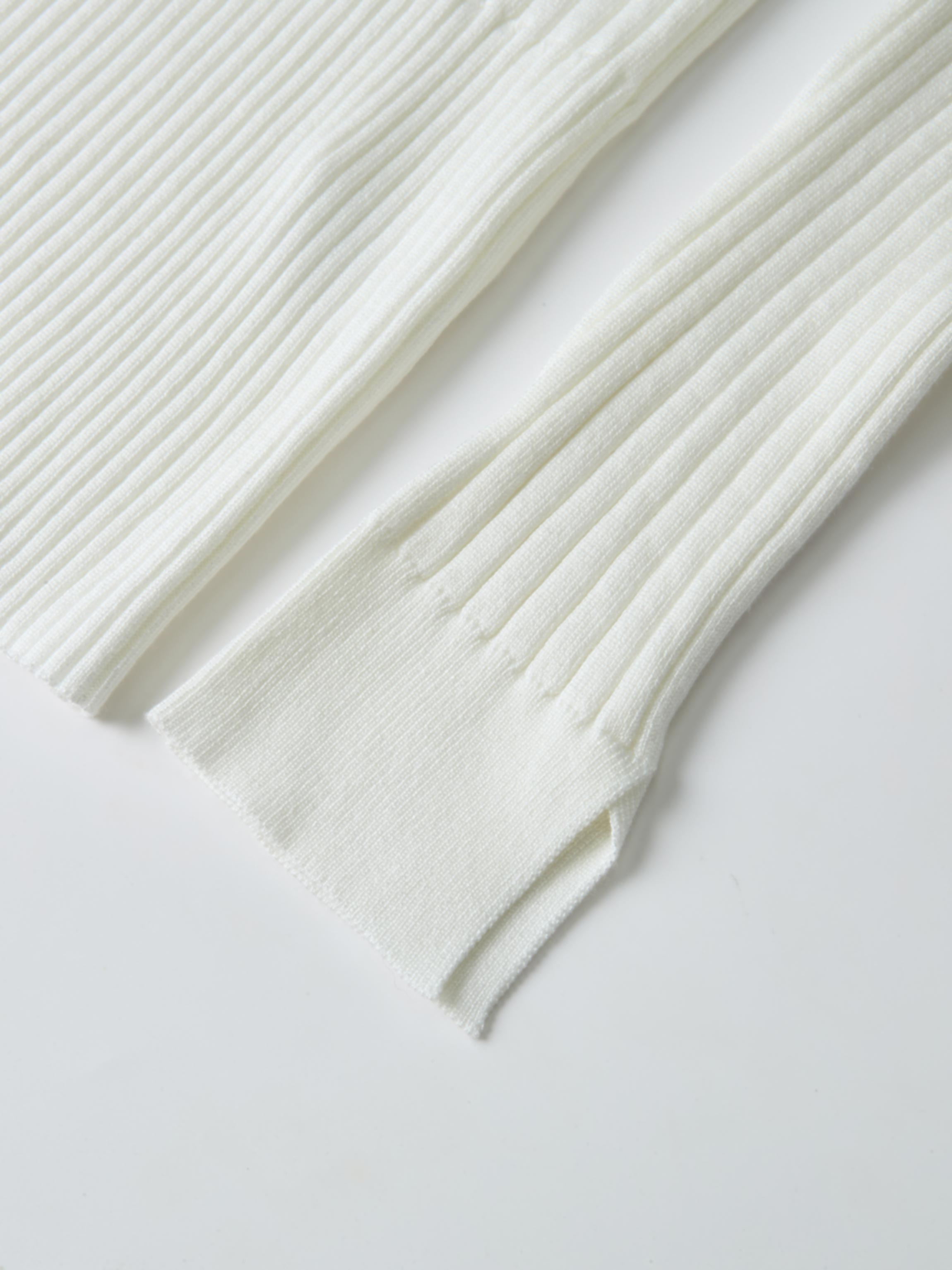 Soft Thin Ribbed Banded Sweater - Cream