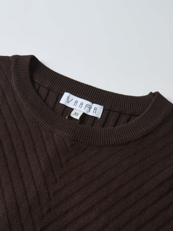 V Ribbed Sweater - Brown