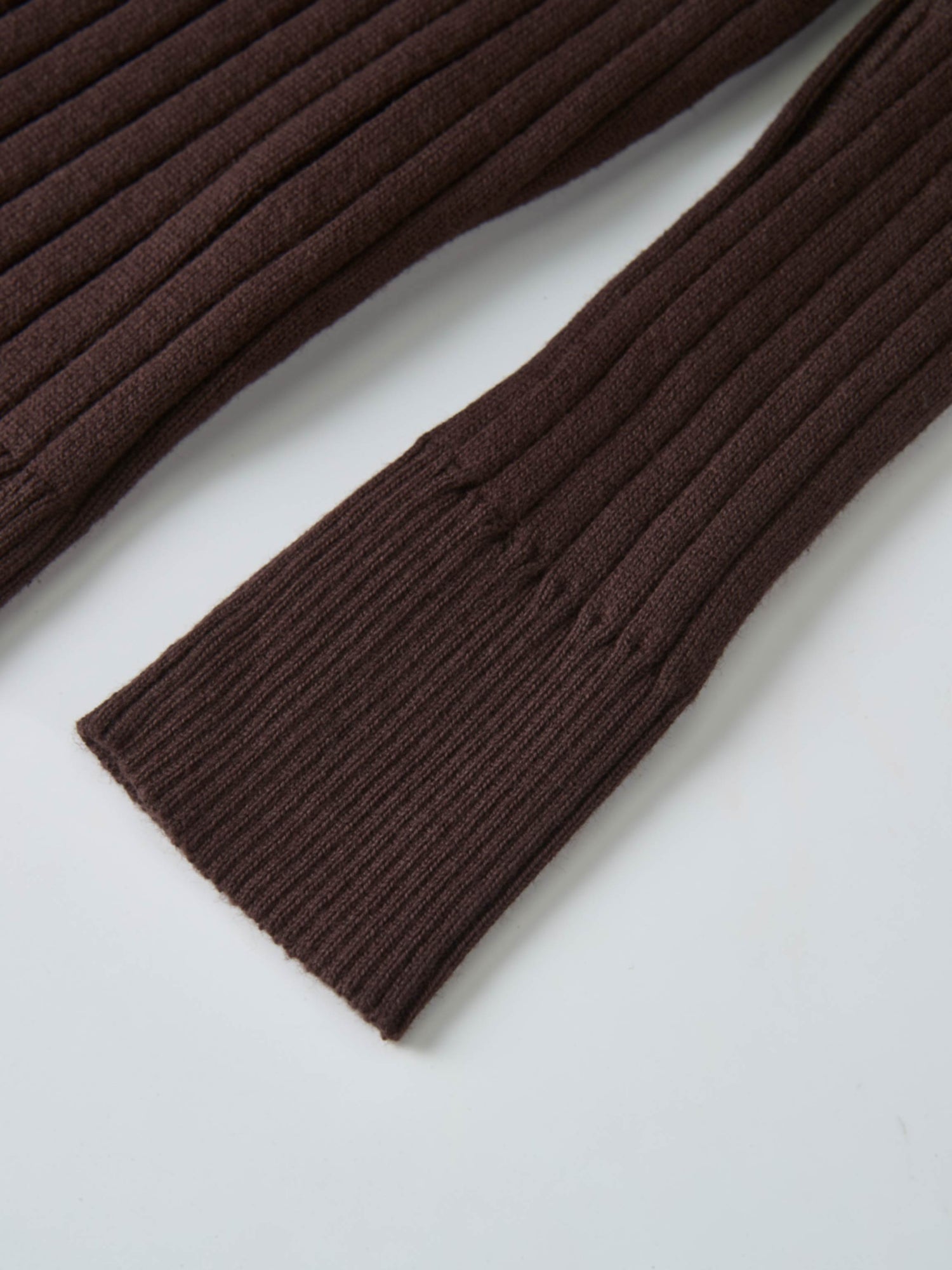 Lightweight Ribbed Cardigan 20" - Brown