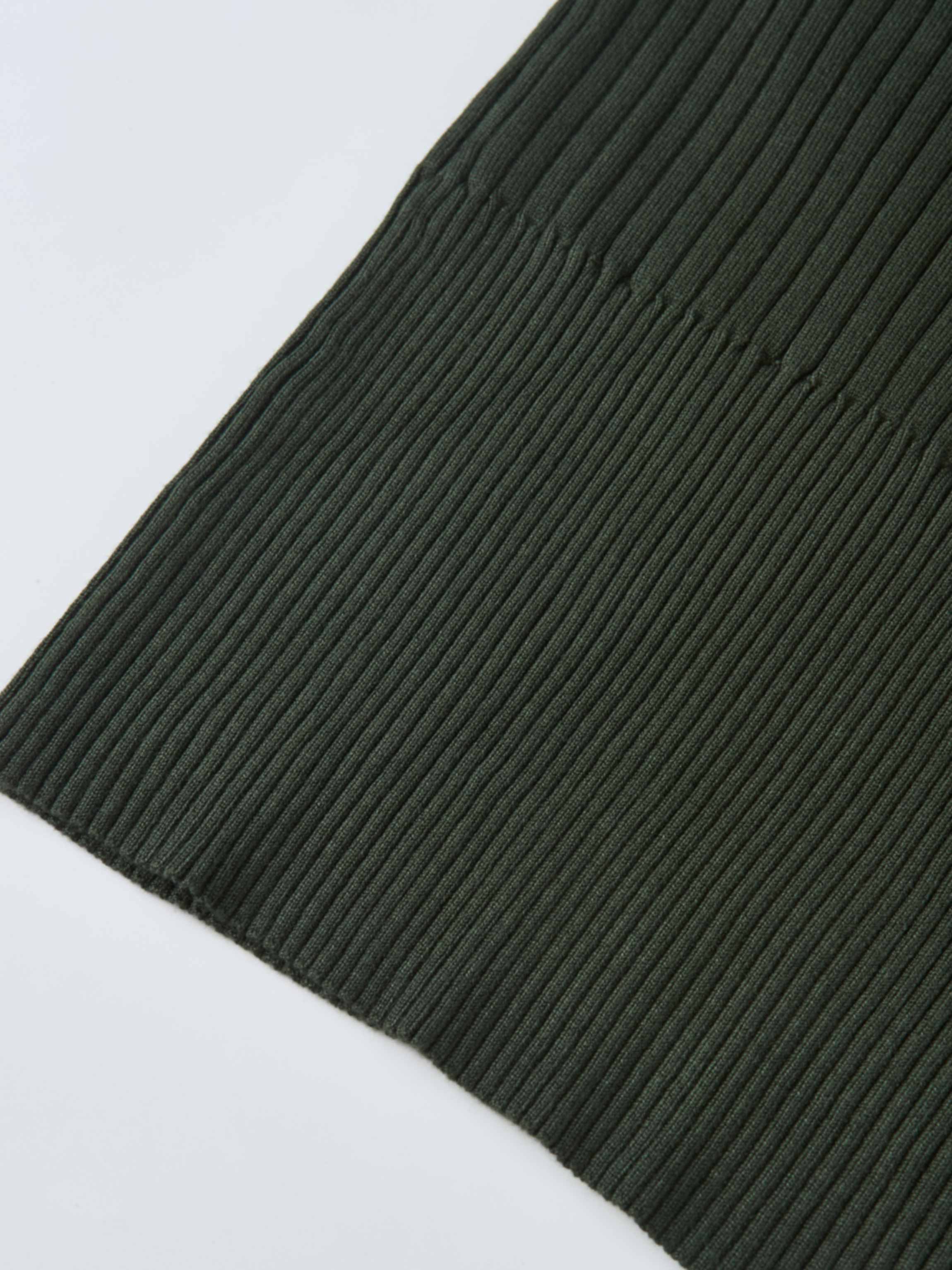 Soft Thin Ribbed Banded Sweater - Green