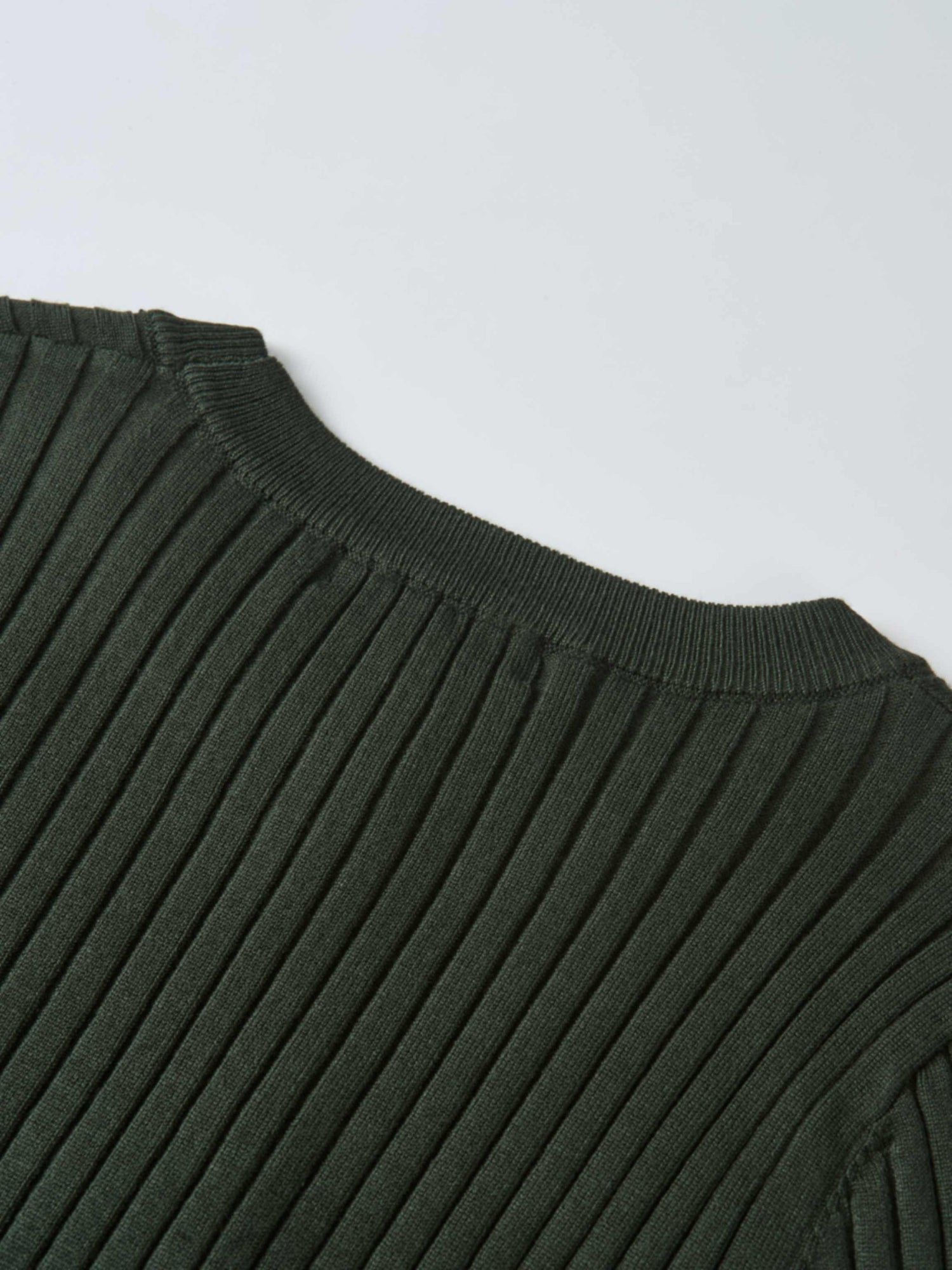Soft Thin Ribbed Banded Sweater - Green