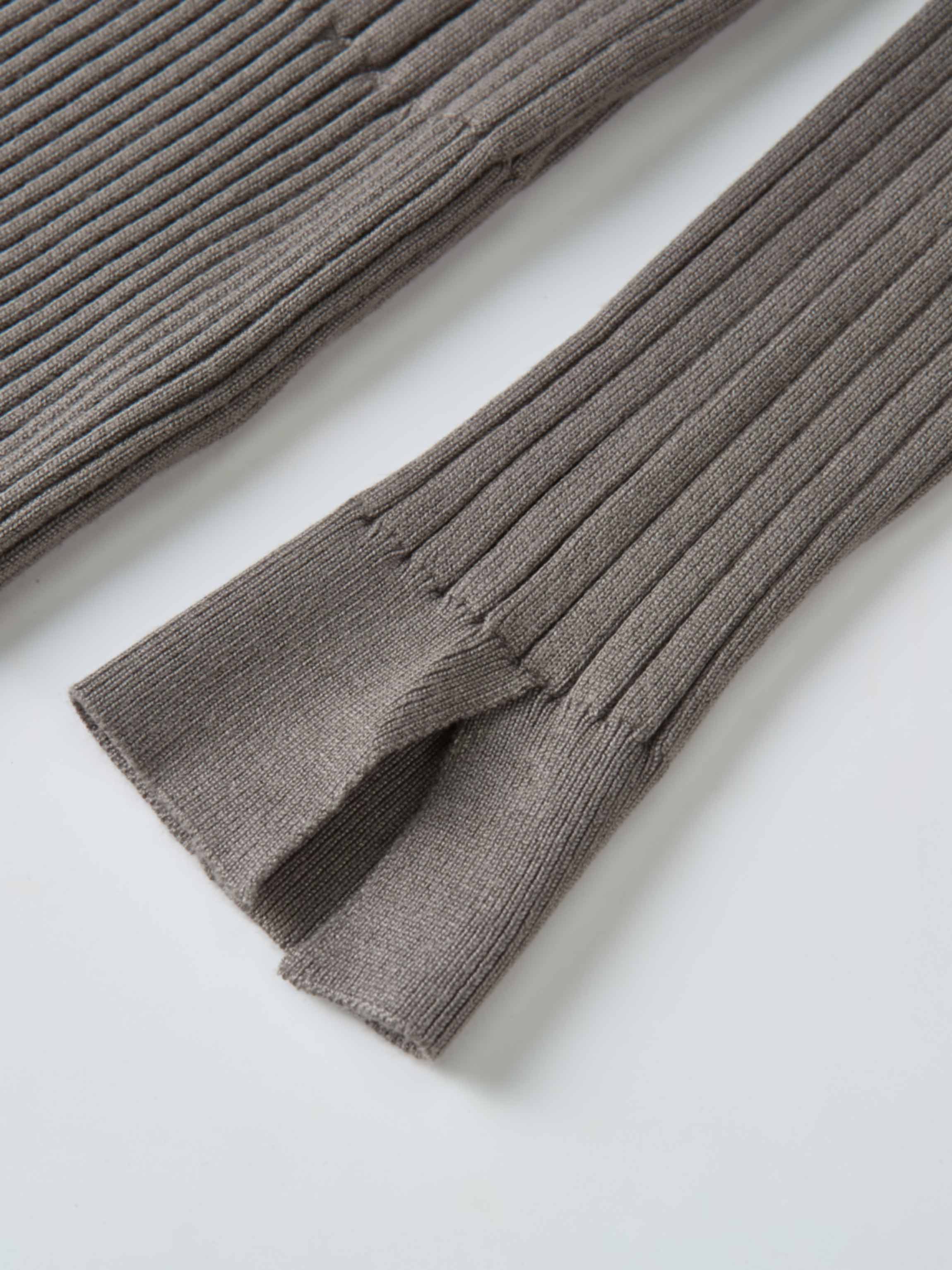 Soft Thin Ribbed Banded Sweater - Warm Taupe