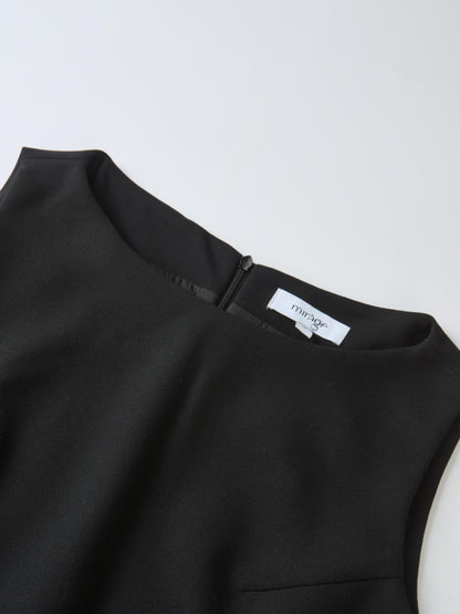 Side Chain Detail Jumper - Black