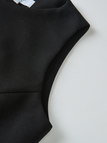 Side Chain Detail Jumper - Black