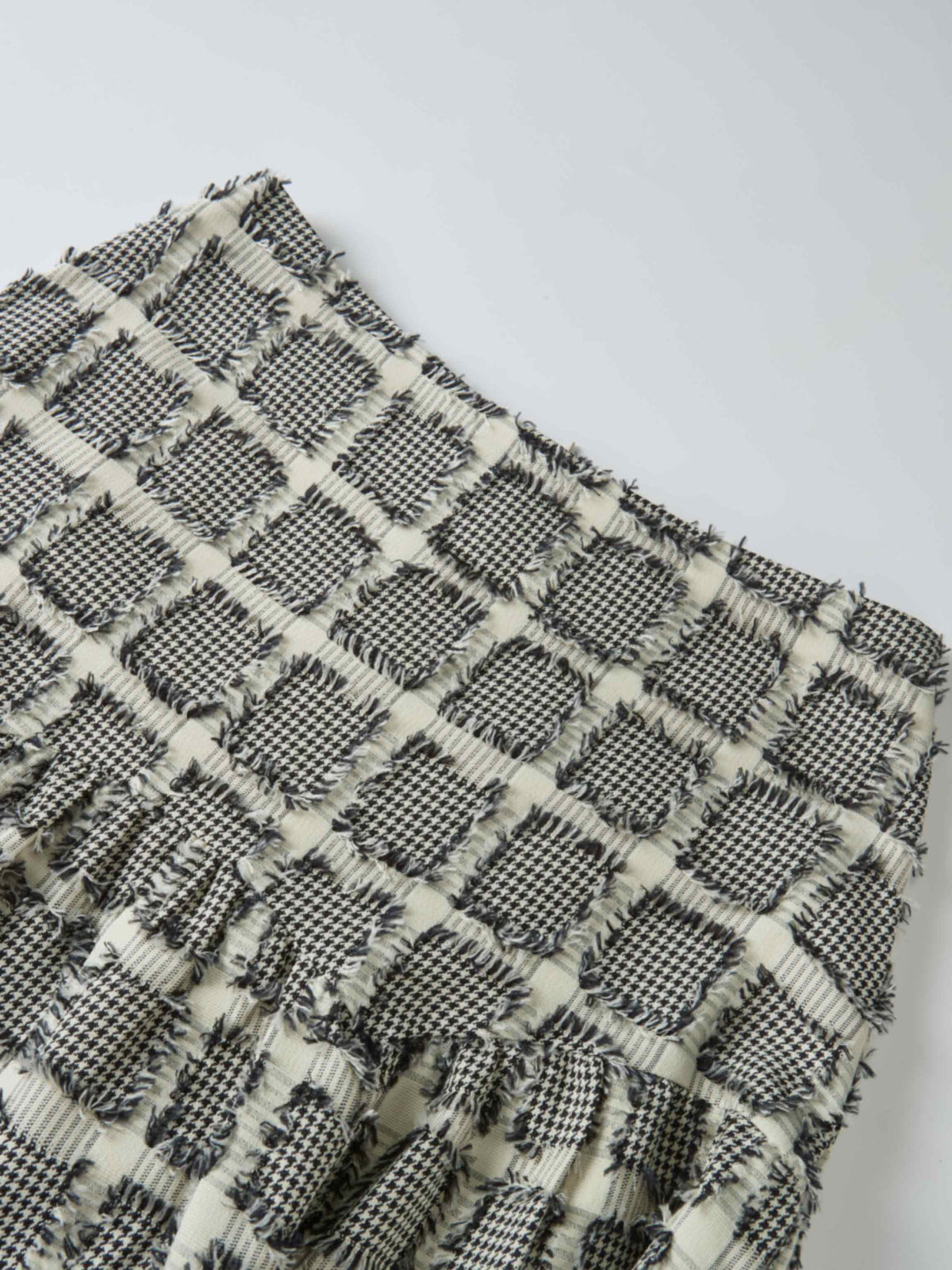 Yoke Detail Skirt - Black/White