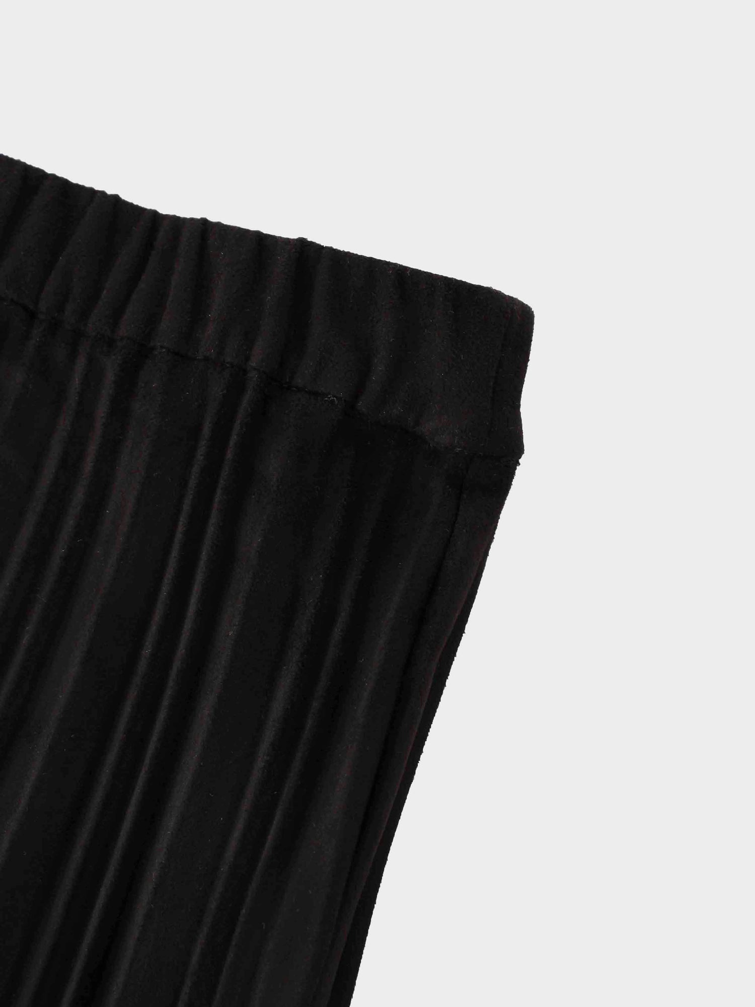 Pleated Suede Skirt 25&quot;-Black