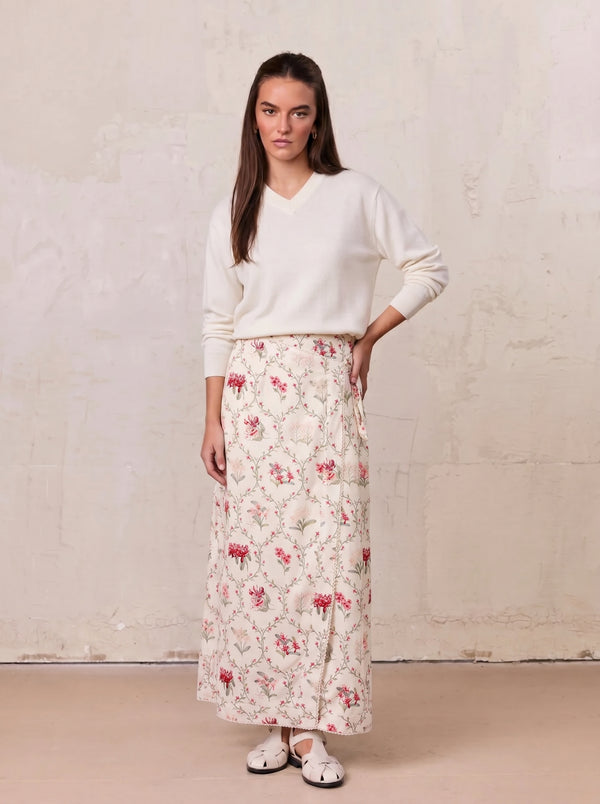 High V Lightweight Sweater-Ivory