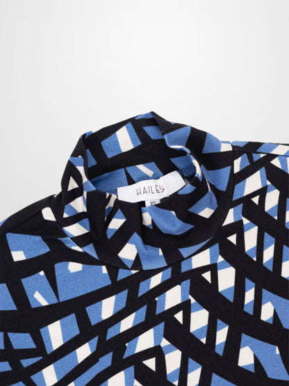 Boxy Printed Modal Turtleneck-Blue Geometric