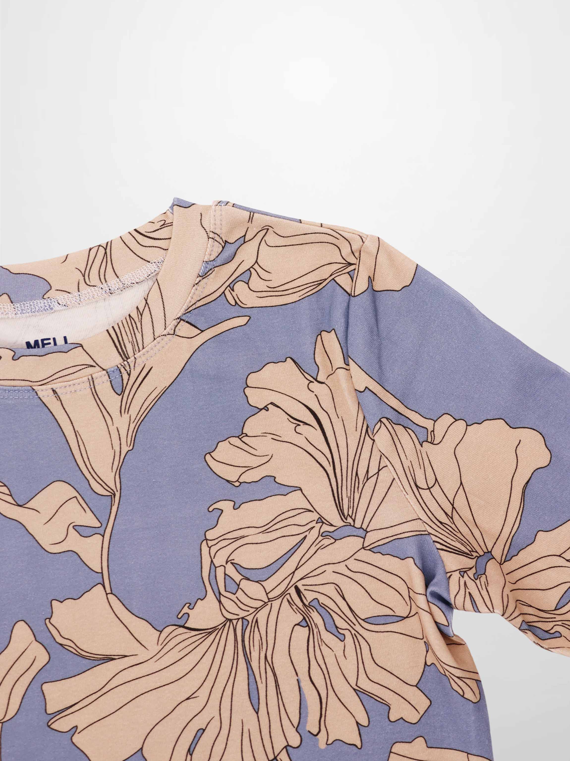 Basic Printed T-shirt-Oversized Floral