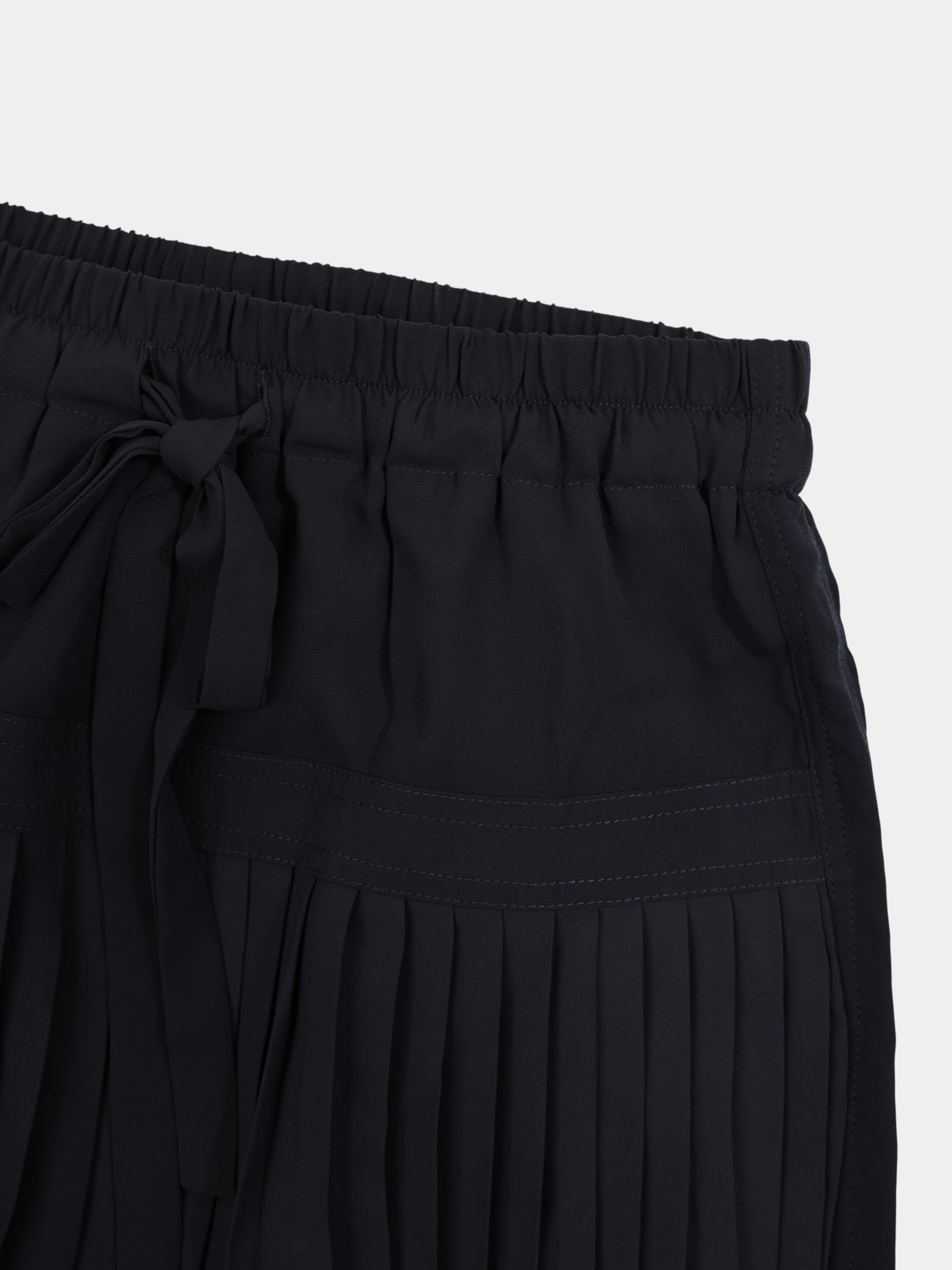 Chiffon Drop Waist Pleat Skirt-Black