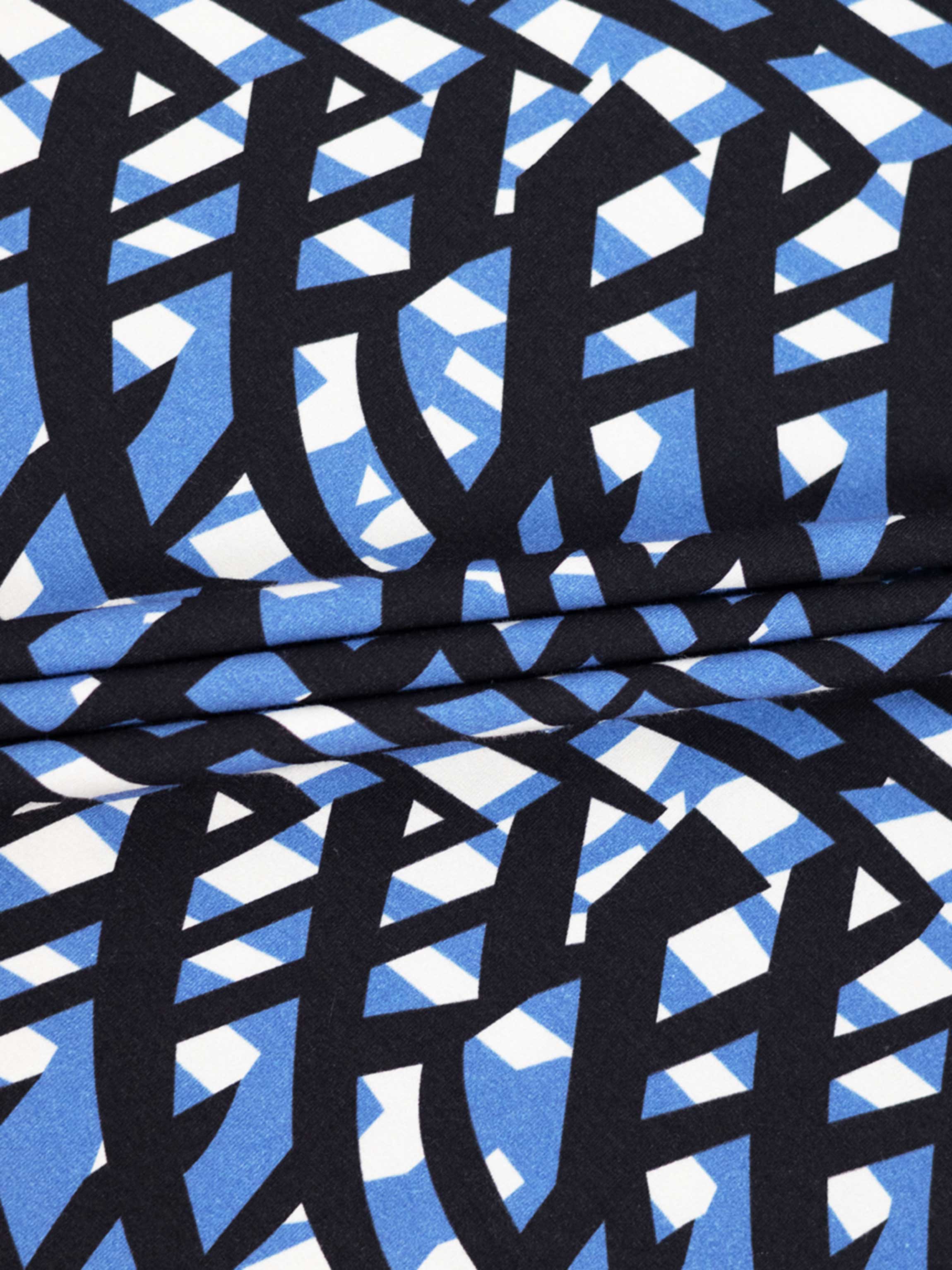 Boxy Printed Modal Turtleneck-Blue Geometric