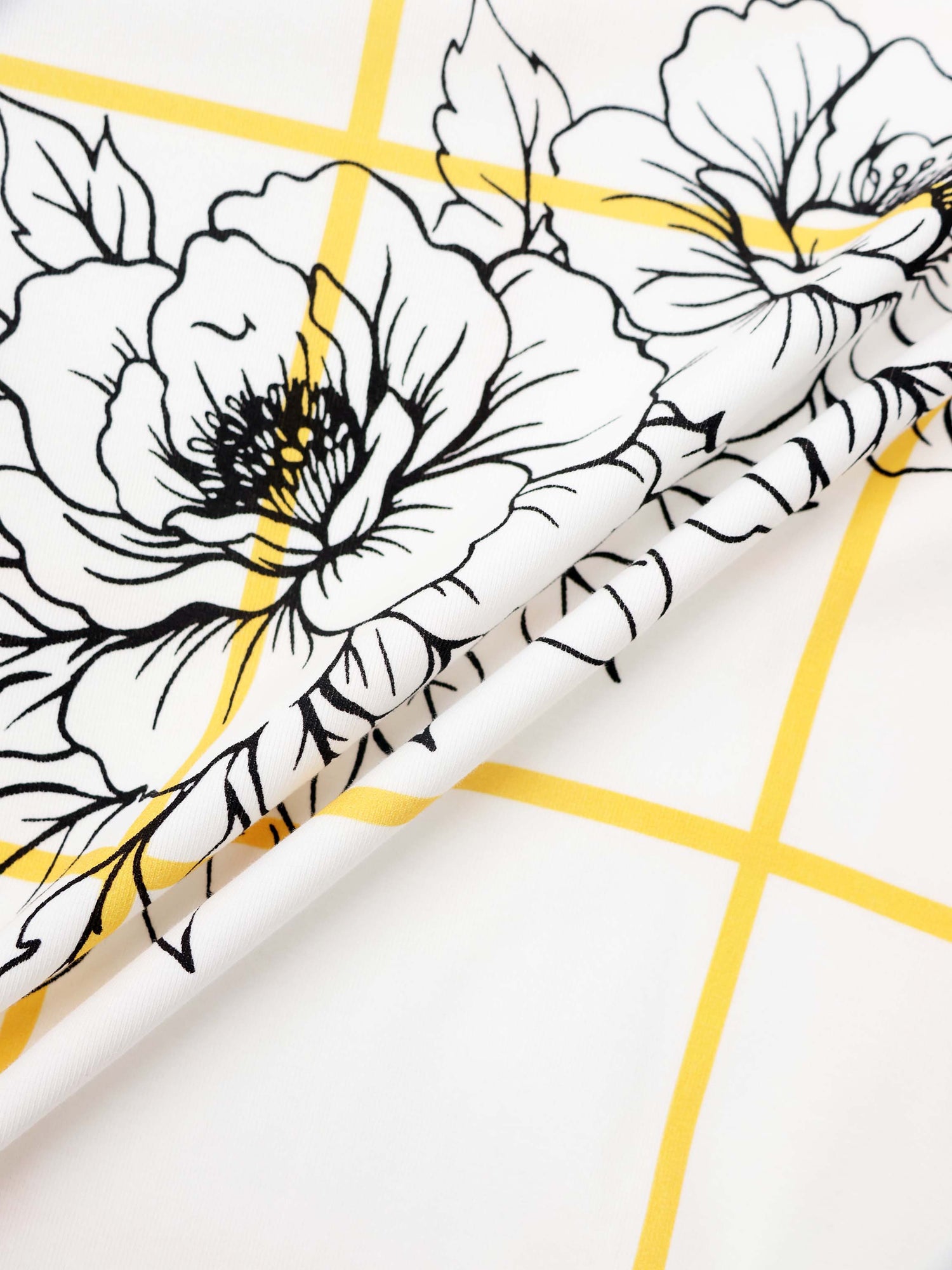 Basic Printed T-shirt-Floral Windowpane Yellow