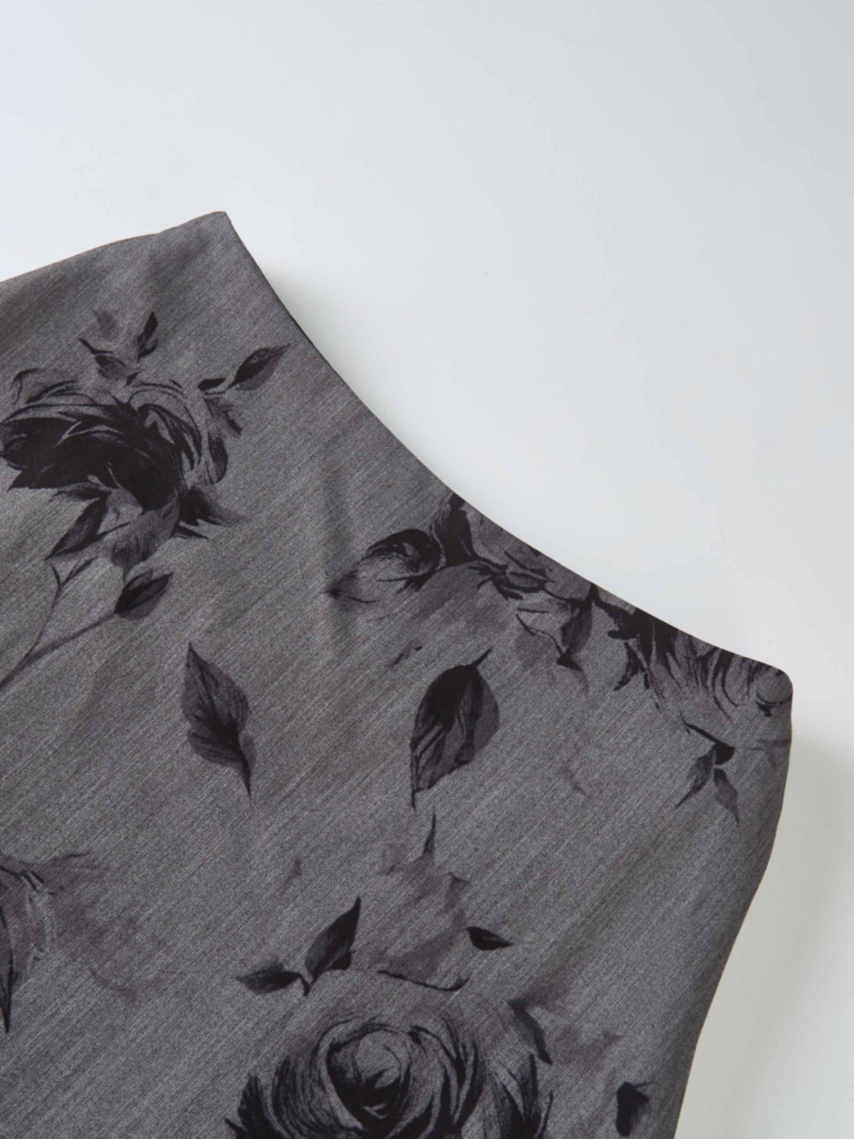 Side Button A-Line Skirt - Grey/Black Floral