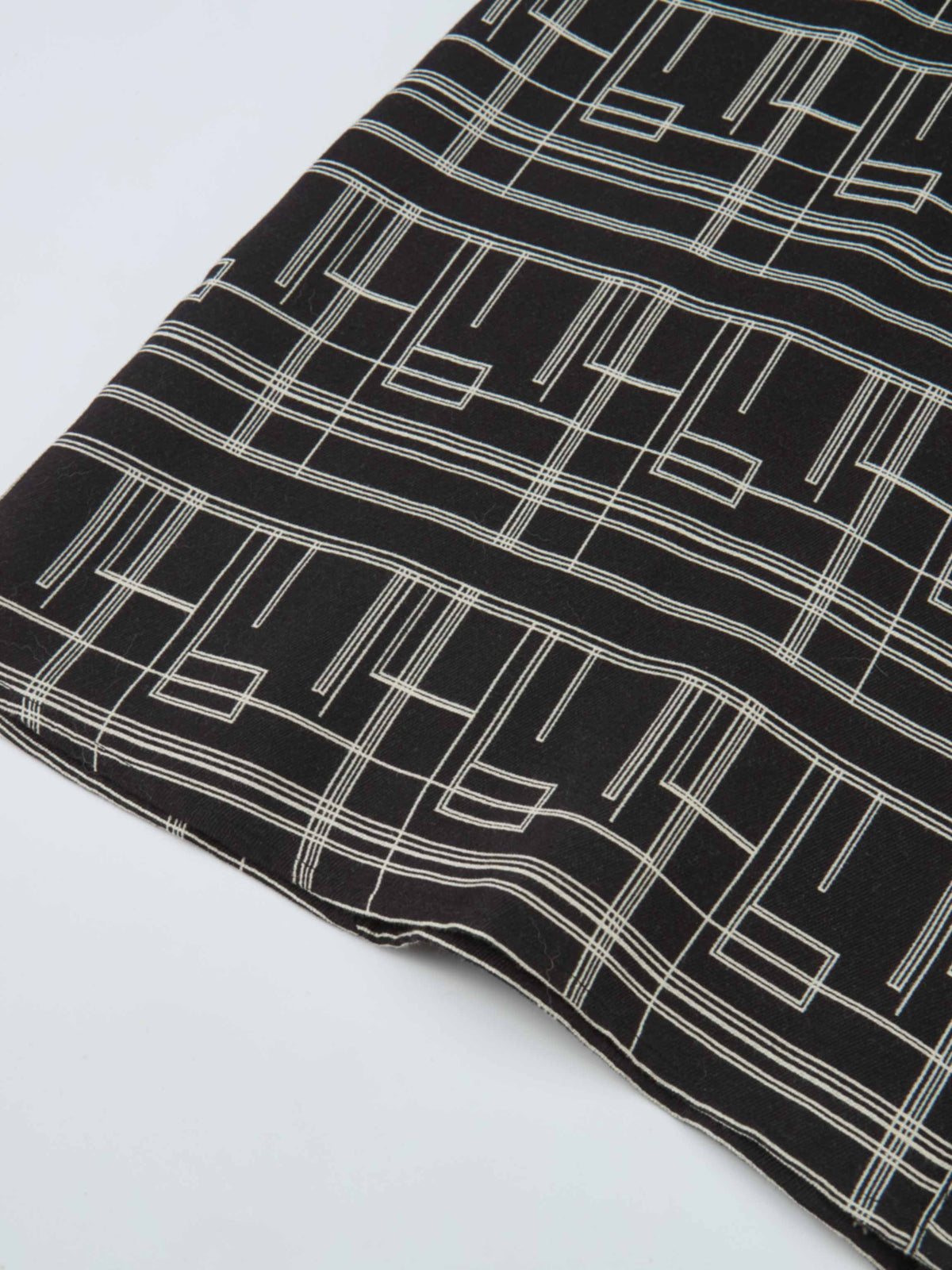 Collared Ruched Back Long Sleeve Shirtdress - Black Geometric