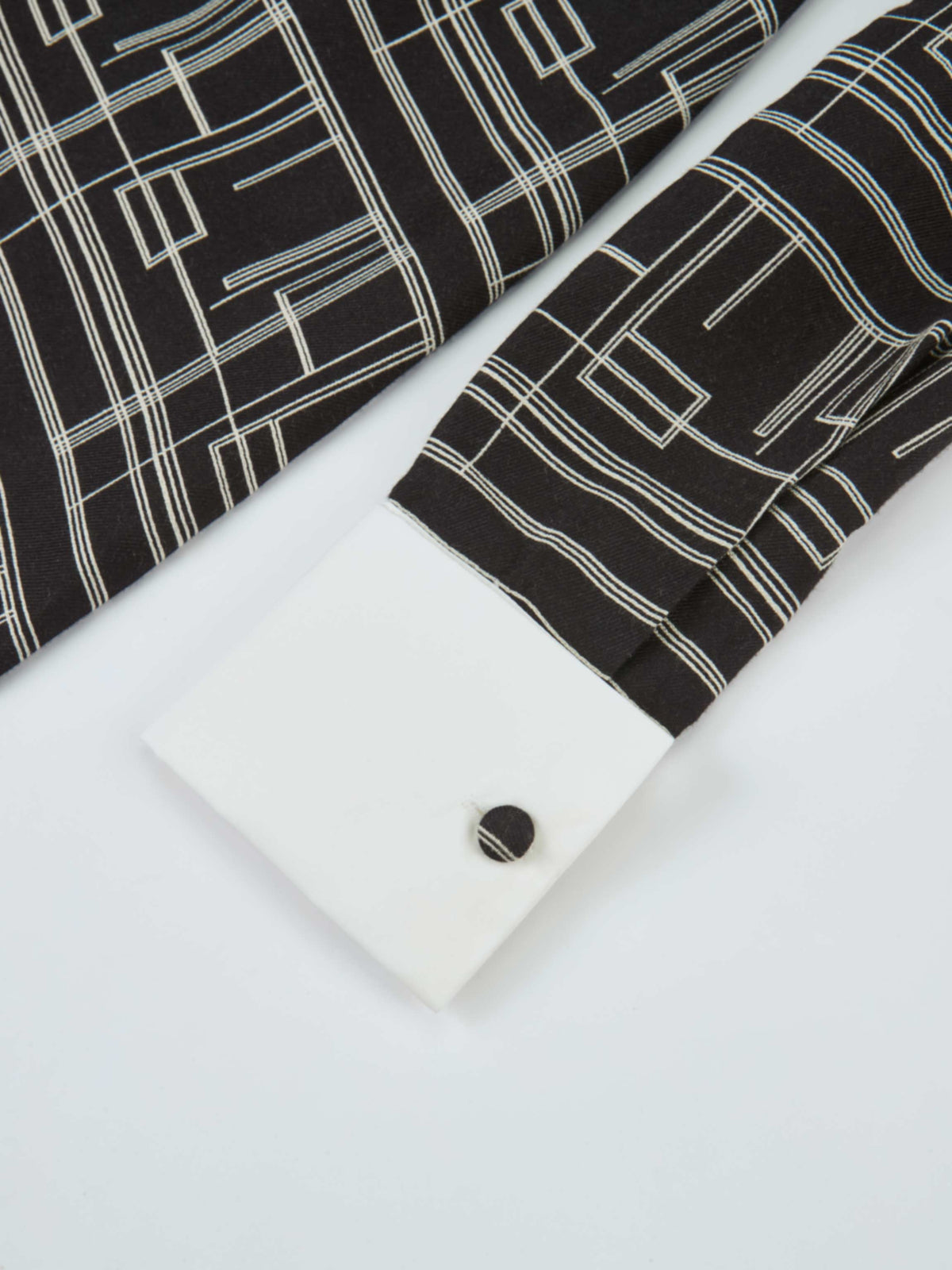 Collared Ruched Back Long Sleeve Shirtdress - Black Geometric