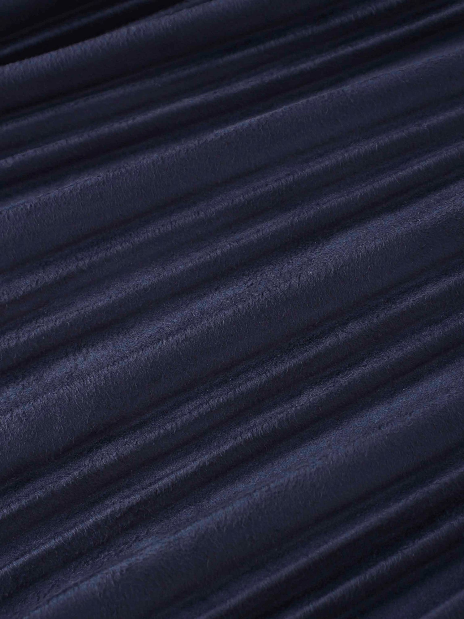 Pleated Suede Skirt 37&quot;-Navy