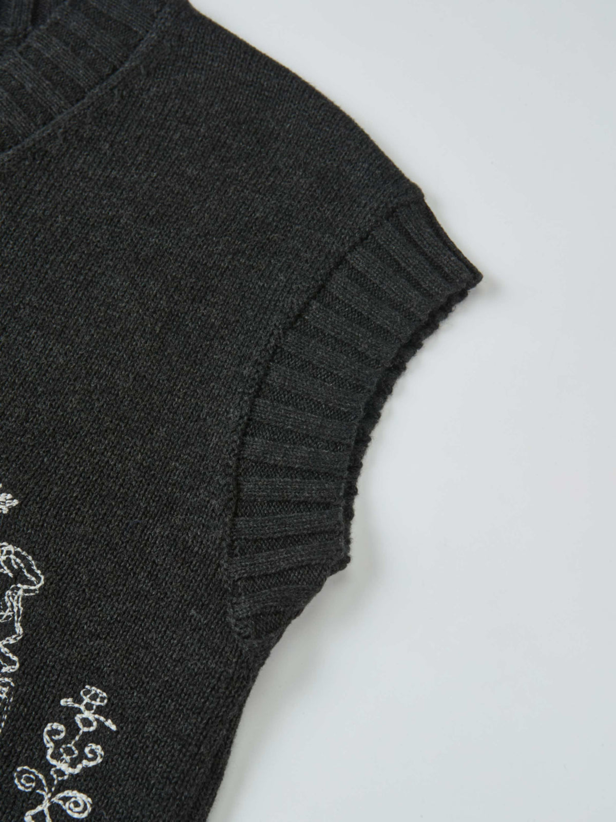 Embroiderered Vest - Grey