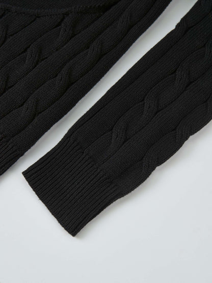 Embossed Cable Sweater - Black