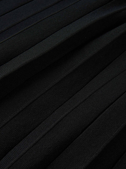 Pleated Knit Maxi Skirt - Black