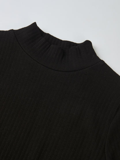 Ribbed Mock Neck Turtleneck - Black