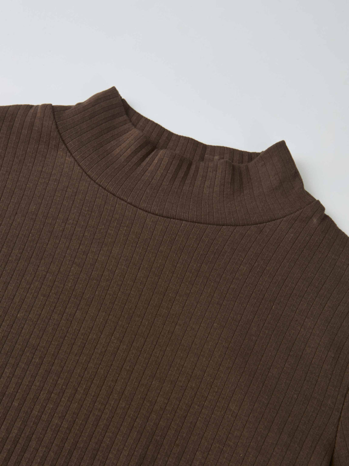 Ribbed Mock Neck Turtleneck - Chocolate Brown