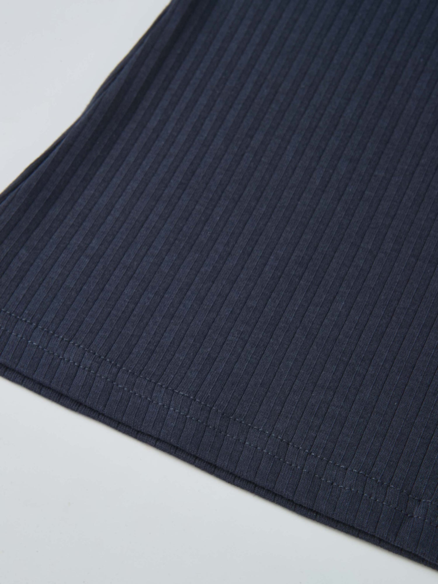 Ribbed Mock Neck Turtleneck - Navy