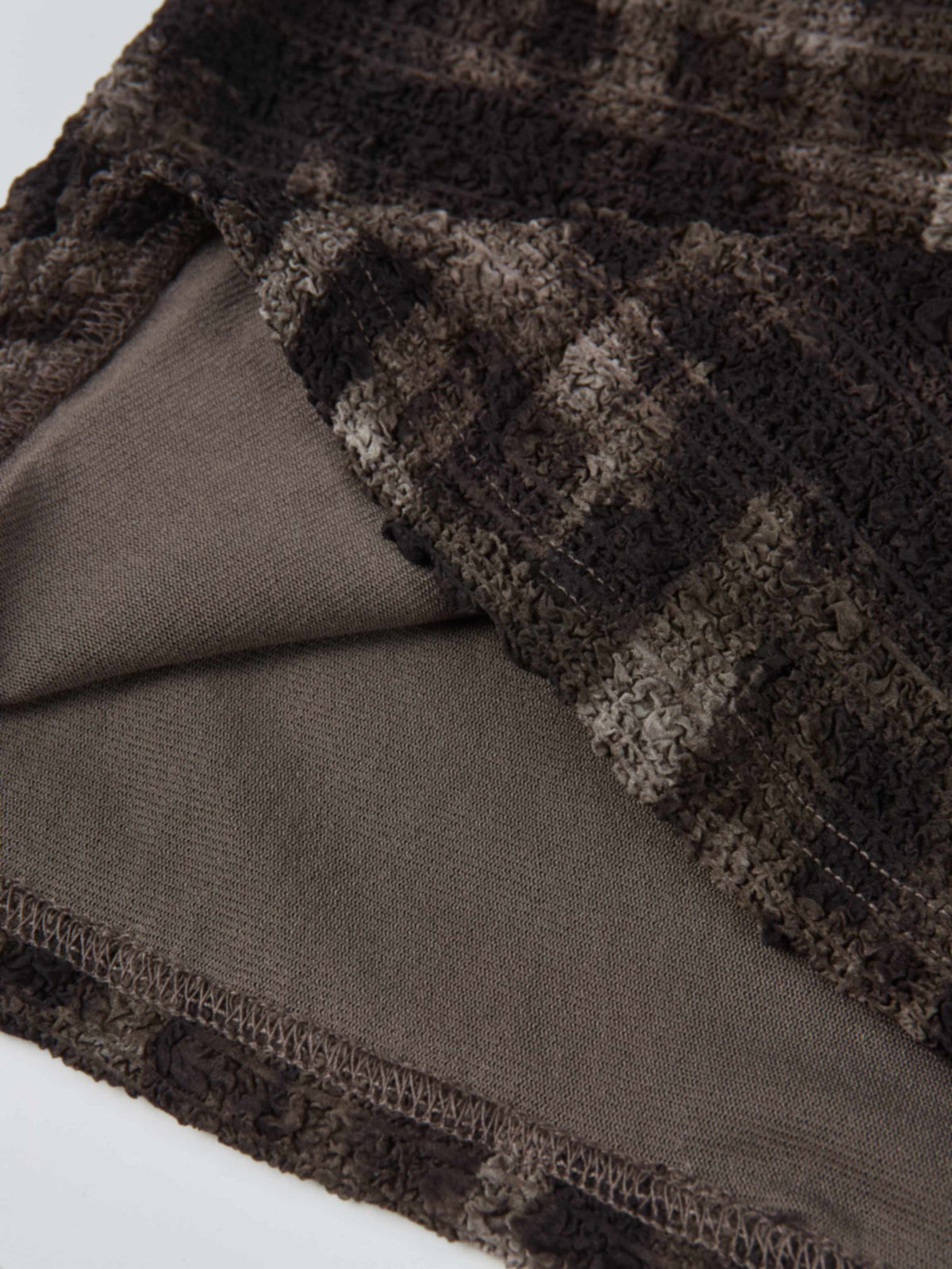 Printed Stretch Textured Turtle Neck - Grey and Black Plaid