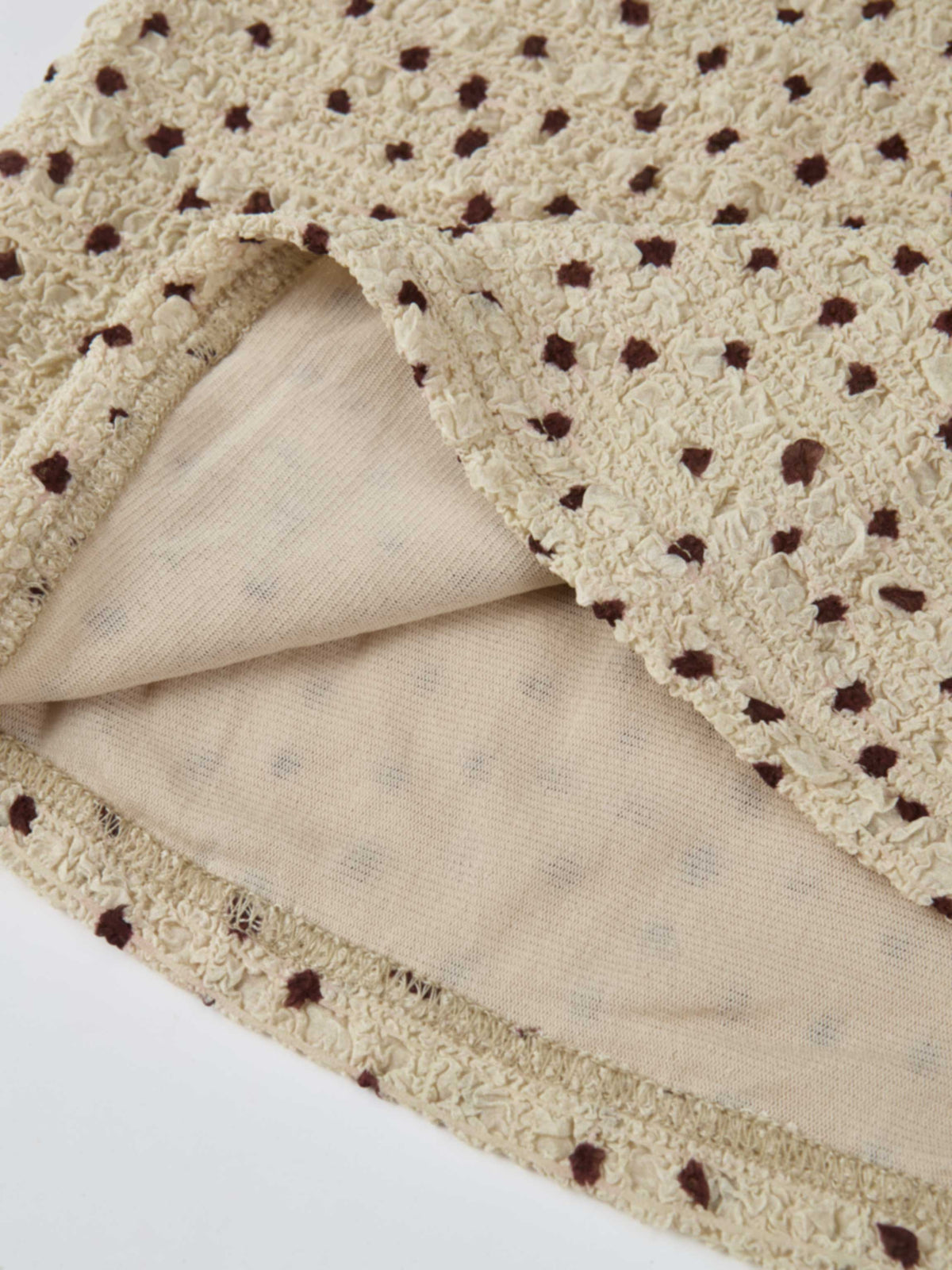 Printed Stretch Textured Turtle Neck - Cream/Burgundy Dots