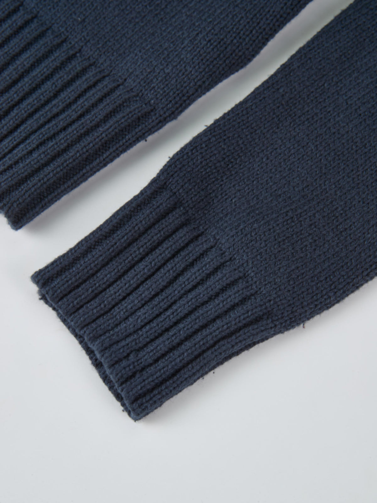 Front Cable Crop Turtleneck Sweater - Navy