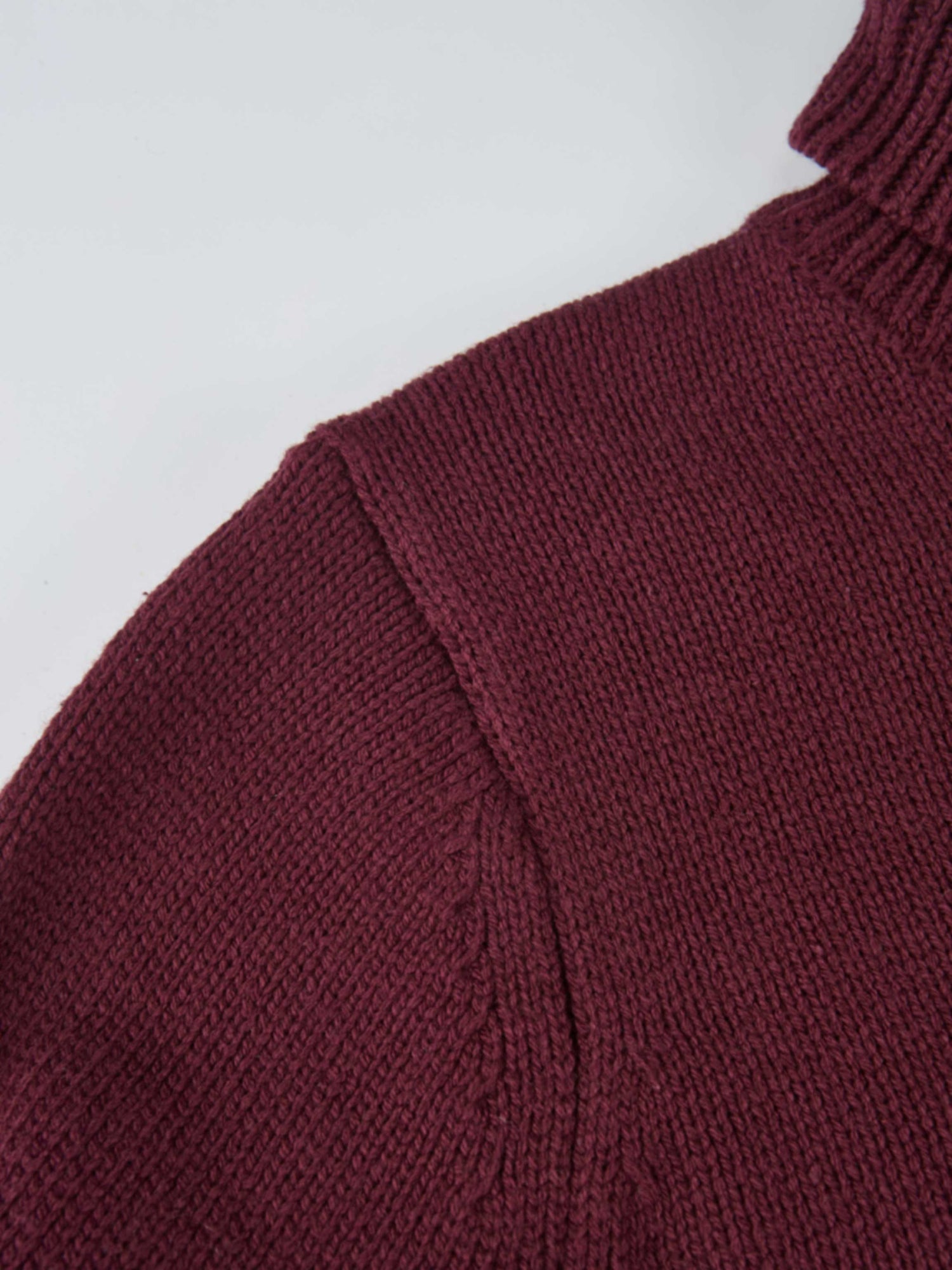 Front Cable Crop Turtleneck Sweater - Burgundy